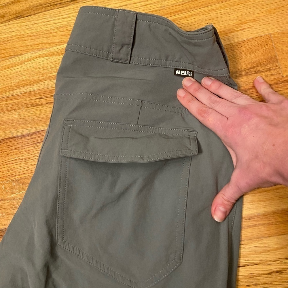 REI Co-Op Screeline Pants in Grey Size 12 *altered‎ to capri length* - Picture 8 of 12